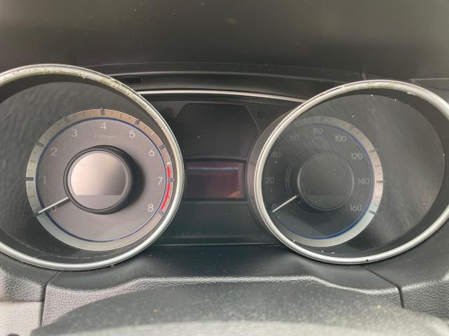 Photo 8 from auction – 2011 HYUNDAI SONATA SE with VIN 5NPEC4AB1BH191549