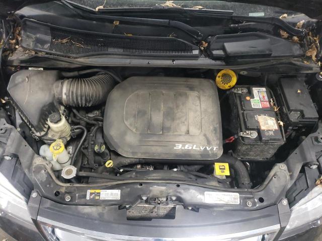 Photo 12 from auction – 2016 CHRYSLER TOWN & COU with VIN 2C4RC1BG4GR113352