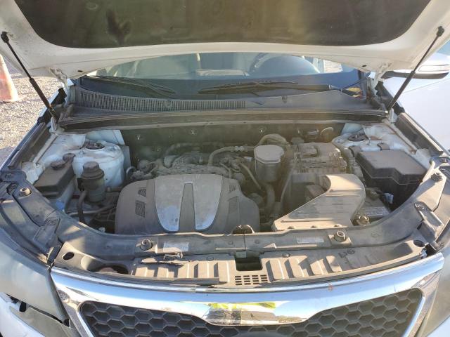 Photo 11 from auction – 2011 KIA SORENTO EX with VIN 5XYKU4A26BG106437