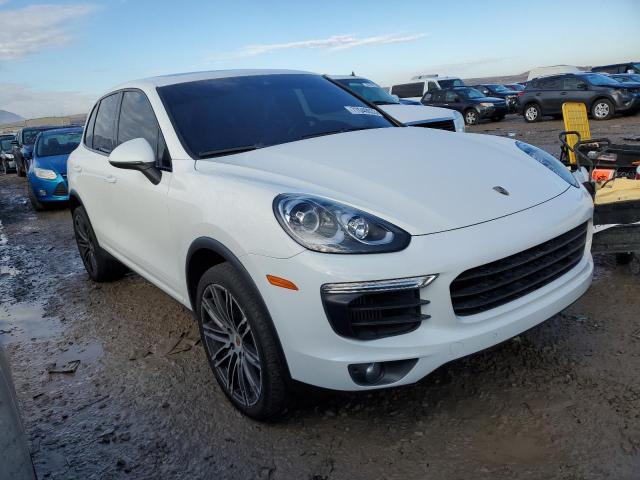 Photo 4 from auction – 2016 PORSCHE CAYENNE S with VIN WP1AB2A2XGLA94552
