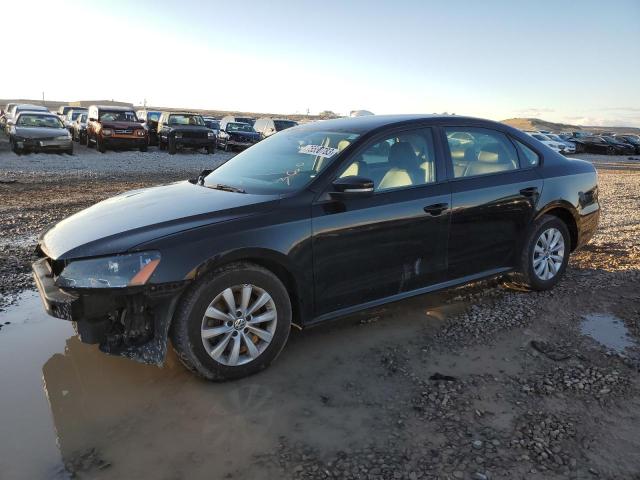 VOLKSWAGEN PASSAT S 2014 with VIN 1VWAT7A32EC087450 - Photo from auction