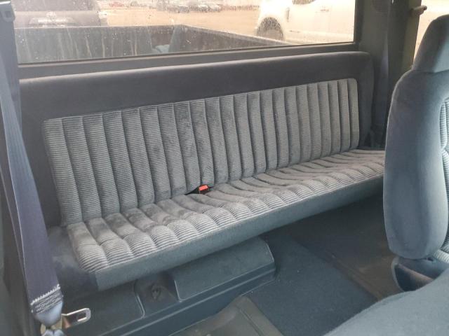 Photo 10 from auction – 1993 GMC SIERRA C15 with VIN 2GTEC19K2P1521730