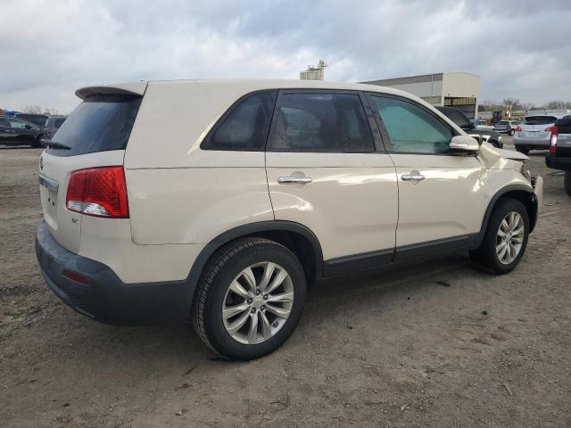 Photo 3 from auction – 2011 KIA SORENTO EX with VIN 5XYKU3A16BG006078