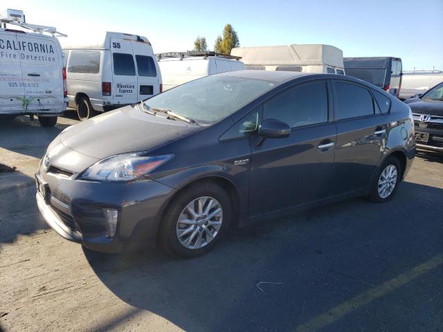 TOYOTA PRIUS PLUG 2015 with VIN JTDKN3DP5F3068305 - Photo from auction