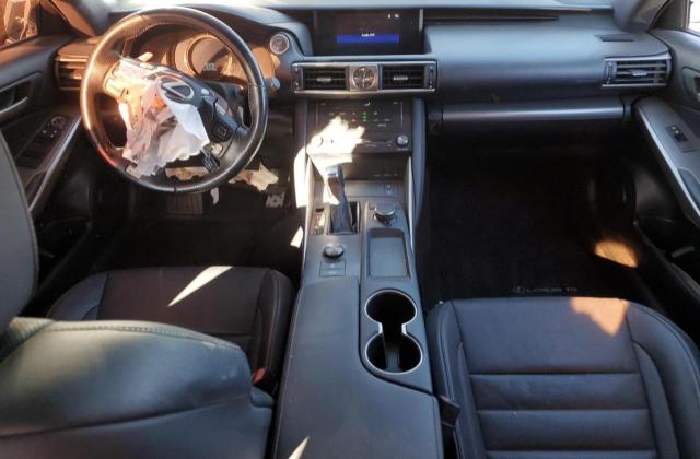 Photo 8 from auction – 2017 LEXUS IS 300 with VIN JTHCM1D21H5015994
