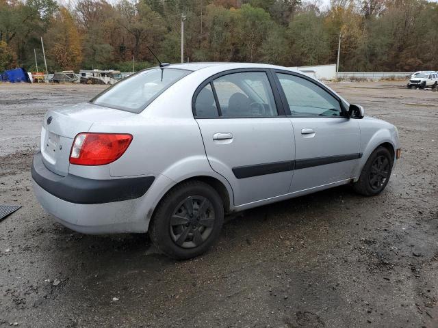 Photo 3 from auction – 2009 KIA RIO BASE with VIN KNADE223596550632