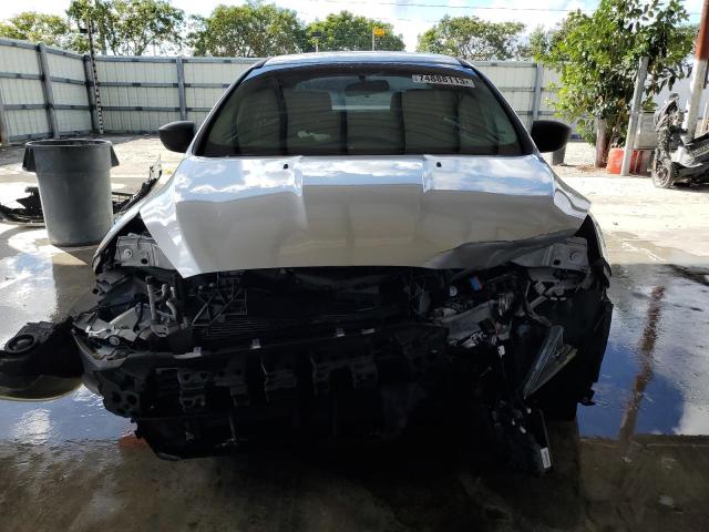 Photo 5 from auction – 2018 FORD FOCUS S with VIN 1FADP3E23JL308181
