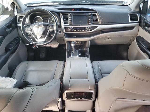 Photo 8 from auction – 2018 TOYOTA HIGHLANDER with VIN 5TDJZRFH3JS887507