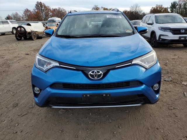 Photo 5 from auction – 2016 TOYOTA RAV4 XLE with VIN JTMRFREV1GD178226