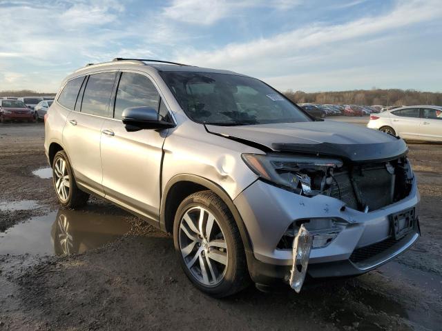 Photo 4 from auction – 2017 HONDA PILOT TOUR with VIN 5FNYF6H96HB063673