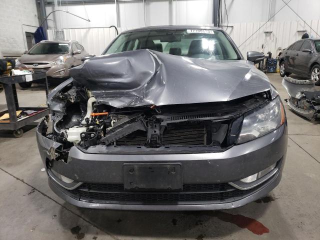 Photo 5 from auction – 2012 VOLKSWAGEN PASSAT SEL with VIN 1VWCN7A32CC033257