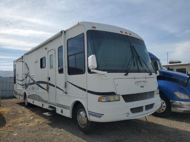 VISN MOTORHOME 2003 z numerem VIN 1FCMF53SX30A02272 - Zdjęcie z aukcji