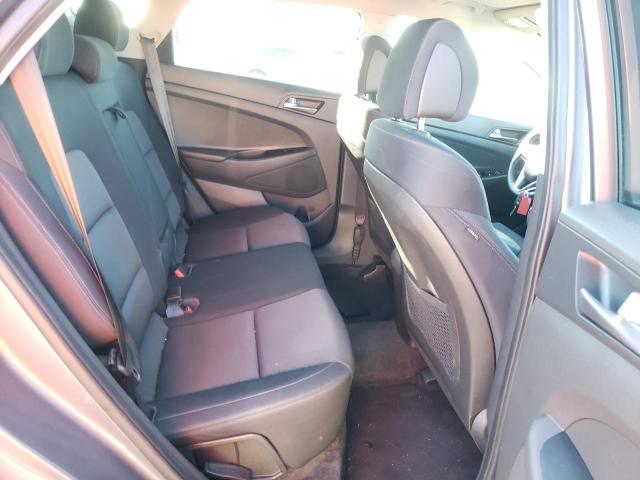 Photo 10 from auction – 2016 HYUNDAI TUCSON SE with VIN KM8J23A44GU214845