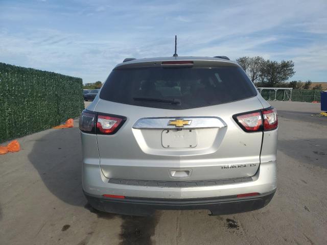 Photo 6 from auction – 2015 CHEVROLET TRAVERSE L with VIN 1GNKRFKD5FJ319938