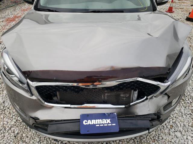 Photo 12 from auction – 2016 KIA SORENTO EX with VIN 5XYPH4A52GG040285
