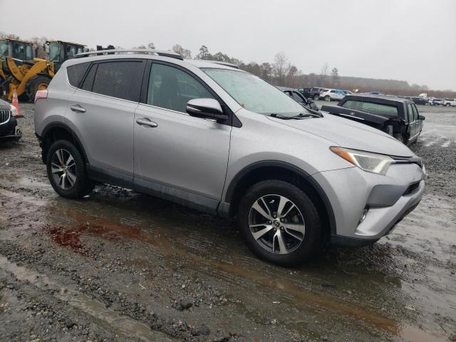 Photo 4 from auction – 2017 TOYOTA RAV4 XLE with VIN 2T3WFREV6HW378980