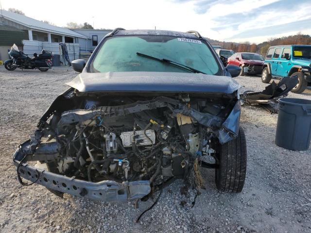 Photo 5 from auction – 2018 FORD ESCAPE SEL with VIN 1FMCU0HD6JUA34670