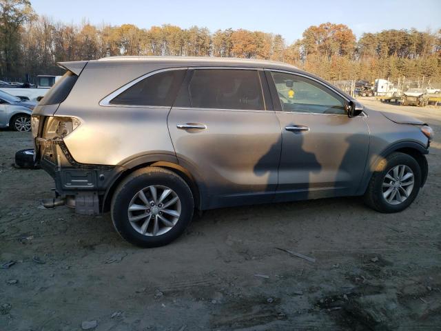 Photo 3 from auction – 2016 KIA SORENTO LX with VIN 5XYPG4A34GG090302