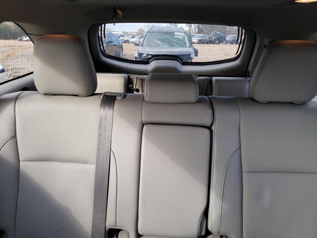 Photo 10 from auction – 2019 TOYOTA HIGHLANDER with VIN 5TDJZRFH1KS575770