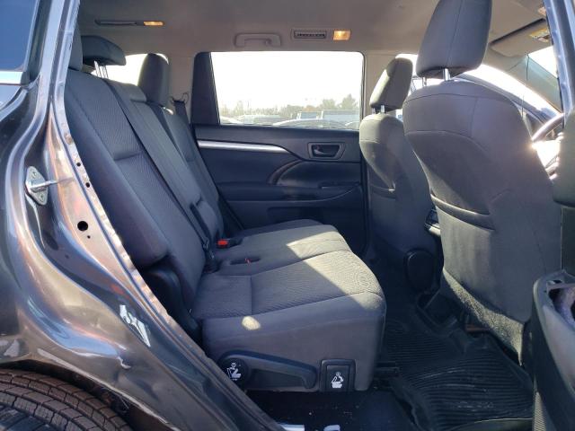 Photo 10 from auction – 2018 TOYOTA HIGHLANDER with VIN 5TDBZRFH0JS907989