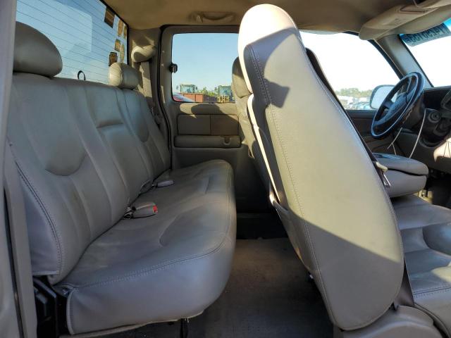 Photo 10 from auction – 2003 CHEVROLET SILVERADO with VIN 2GCEC19T631349558