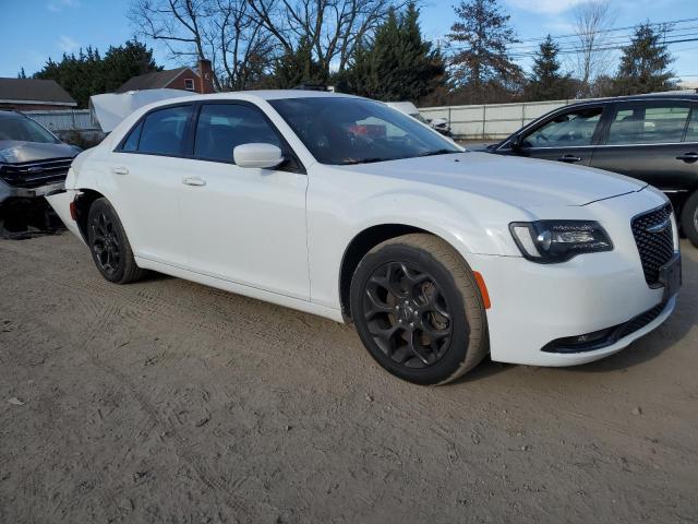 Photo 4 from auction – 2020 CHRYSLER 300 S with VIN 2C3CCAGG8LH164596