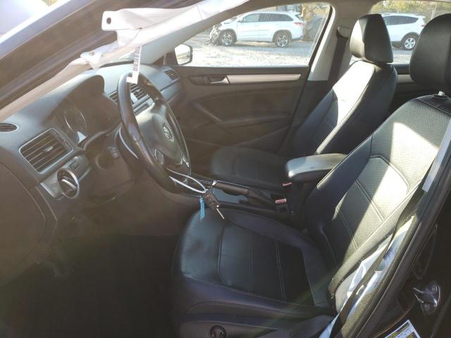 Photo 7 from auction – 2014 VOLKSWAGEN PASSAT S with VIN 1VWAT7A31EC028650