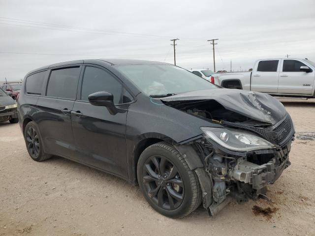 Photo 4 from auction – 2020 CHRYSLER PACIFICA T with VIN 2C4RC1FG1LR121011
