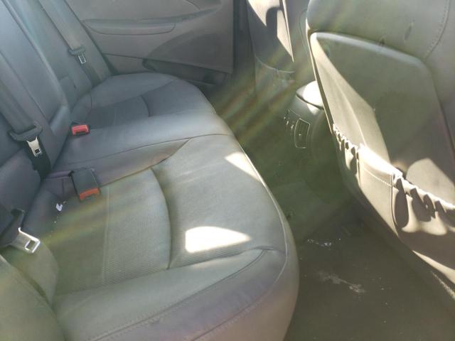 Фото 10 с аукциона – 2012 HYUNDAI SONATA HYB с VIN KMHEC4A45CA040252