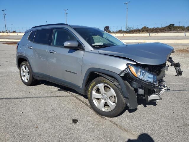 Photo 4 from auction – 2019 JEEP COMPASS LA with VIN 3C4NJCBB5KT851588