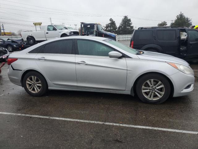 Photo 4 from auction – 2012 HYUNDAI SONATA GLS with VIN 5NPEB4AC0CH502465