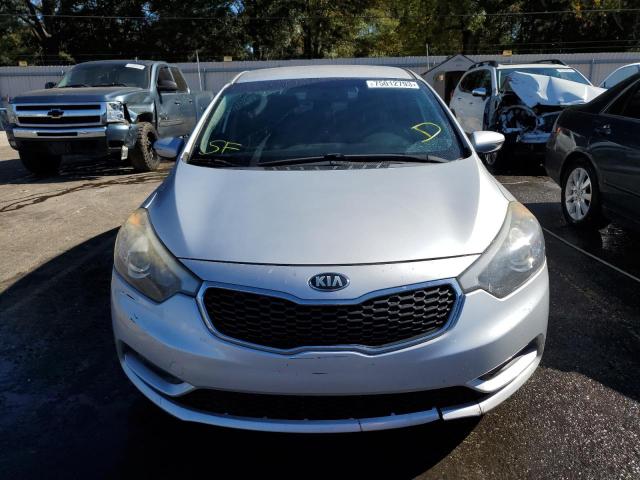 Photo 5 from auction – 2016 KIA FORTE LX with VIN KNAFX4A65G5519538