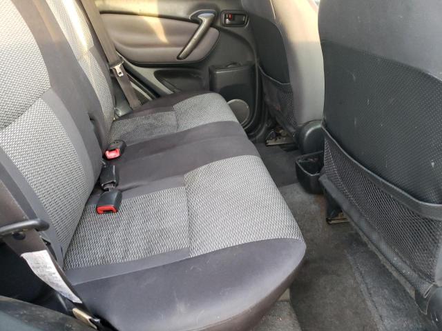 Photo 11 from auction – 2004 TOYOTA RAV4 with VIN JTEGD20V740019463