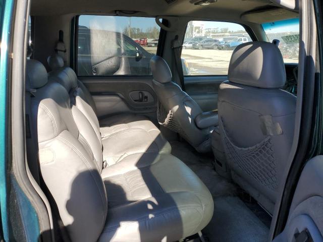 Photo 11 from auction – 1997 CHEVROLET SUBURBAN K with VIN 3GNFK16RXVG166133