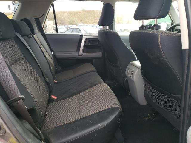 Photo 11 from auction – 2010 TOYOTA 4RUNNER SR with VIN JTEBU5JR2A5026266