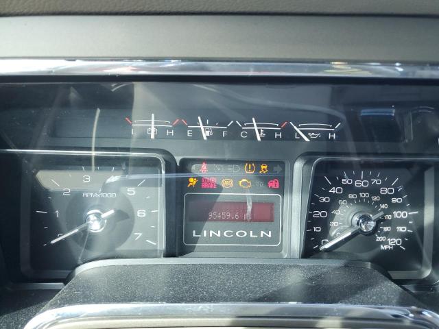 Photo 9 from auction – 2011 LINCOLN NAVIGATOR with VIN 5LMJJ3H54BEJ09403