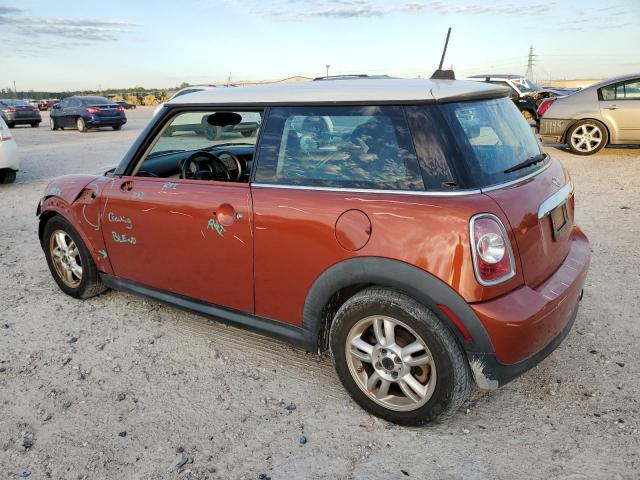 Photo 2 from auction – 2011 MINI COOPER with VIN WMWSU3C55BT098799