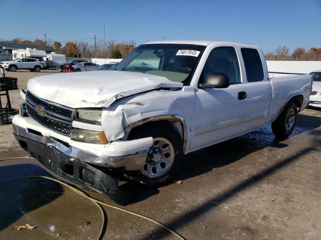 CHEVROLET SILVERADO 2006 with VIN 1GCEC19V16Z283725 - Photo from auction
