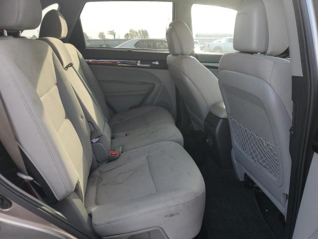 Photo 11 from auction – 2015 KIA SORENTO LX with VIN 5XYKT4A73FG609282