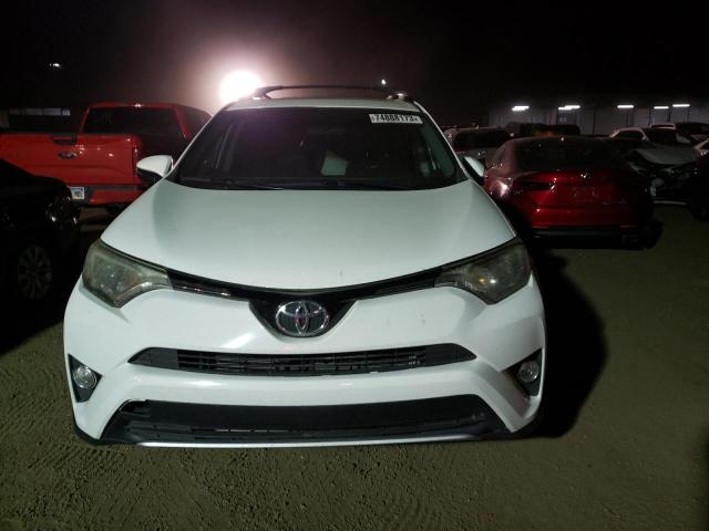 Photo 5 from auction – 2016 TOYOTA RAV4 XLE with VIN 2T3RFREV7GW527733