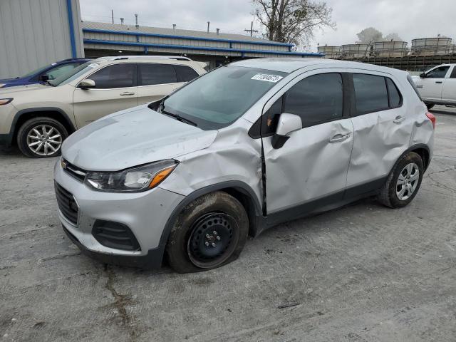 CHEVROLET TRAX LS 2019 with VIN 3GNCJKSB9KL147628 - Photo from auction