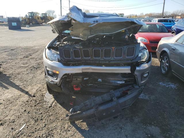Photo 5 from auction – 2019 JEEP COMPASS TR with VIN 3C4NJDDB0KT618852