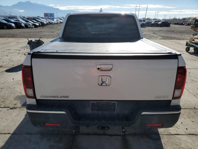 Photo 6 from auction – 2017 HONDA RIDGELINE with VIN 5FPYK3F61HB031885
