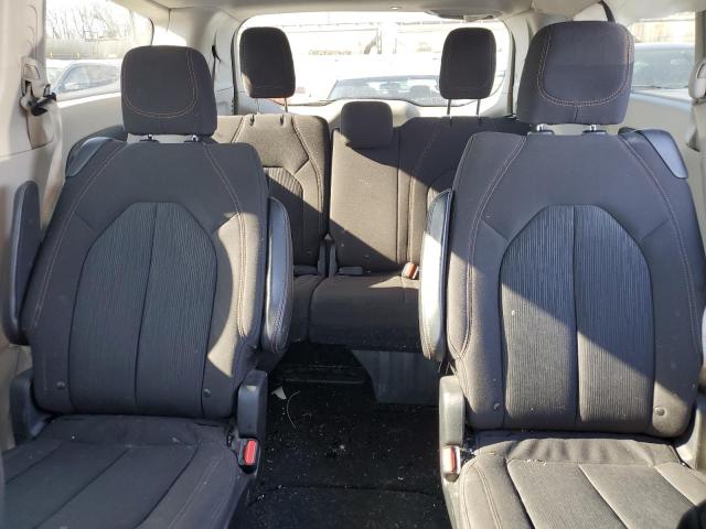Photo 10 from auction – 2017 CHRYSLER PACIFICA T with VIN 2C4RC1DG5HR587423