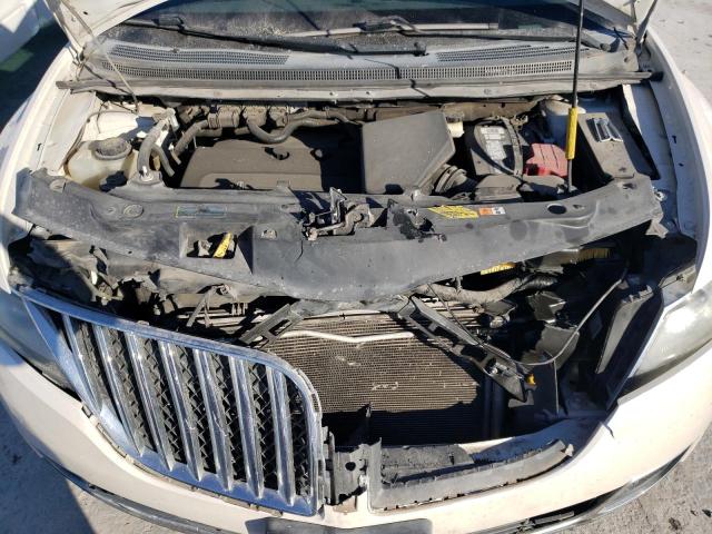 Photo 12 from auction – 2011 LINCOLN MKX with VIN 2LMDJ6JK3BBJ30826