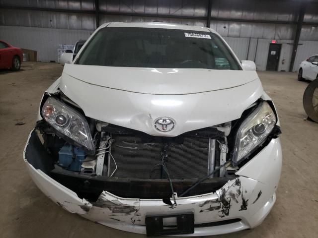Photo 5 from auction – 2011 TOYOTA SIENNA XLE with VIN 5TDYK3DC8BS044671
