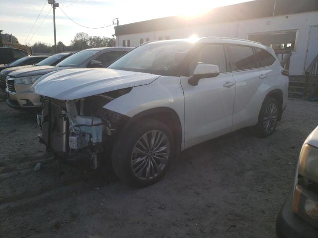 TOYOTA HIGHLANDER 2022 with VIN 5TDFZRBH3NS238310 - Photo from auction