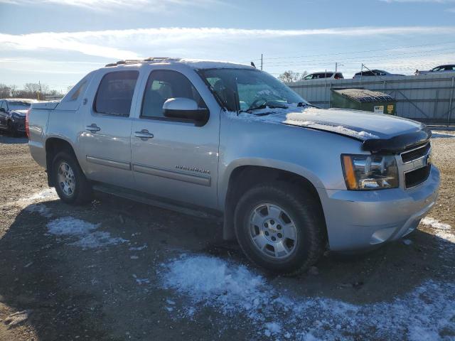 Photo 4 from auction – 2013 CHEVROLET AVALANCHE with VIN 3GNTKFE79DG267369