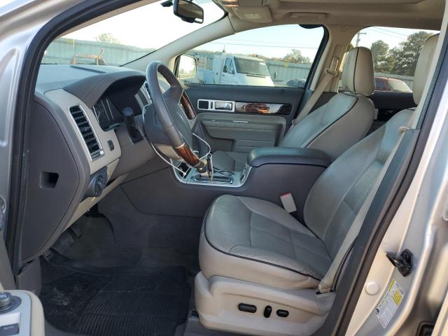 Photo 7 from auction – 2010 LINCOLN MKX with VIN 2LMDJ6JC6ABJ26437