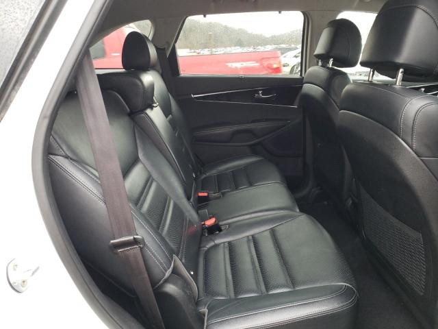 Photo 11 from auction – 2017 KIA SORENTO EX with VIN 5XYPHDA5XHG203847